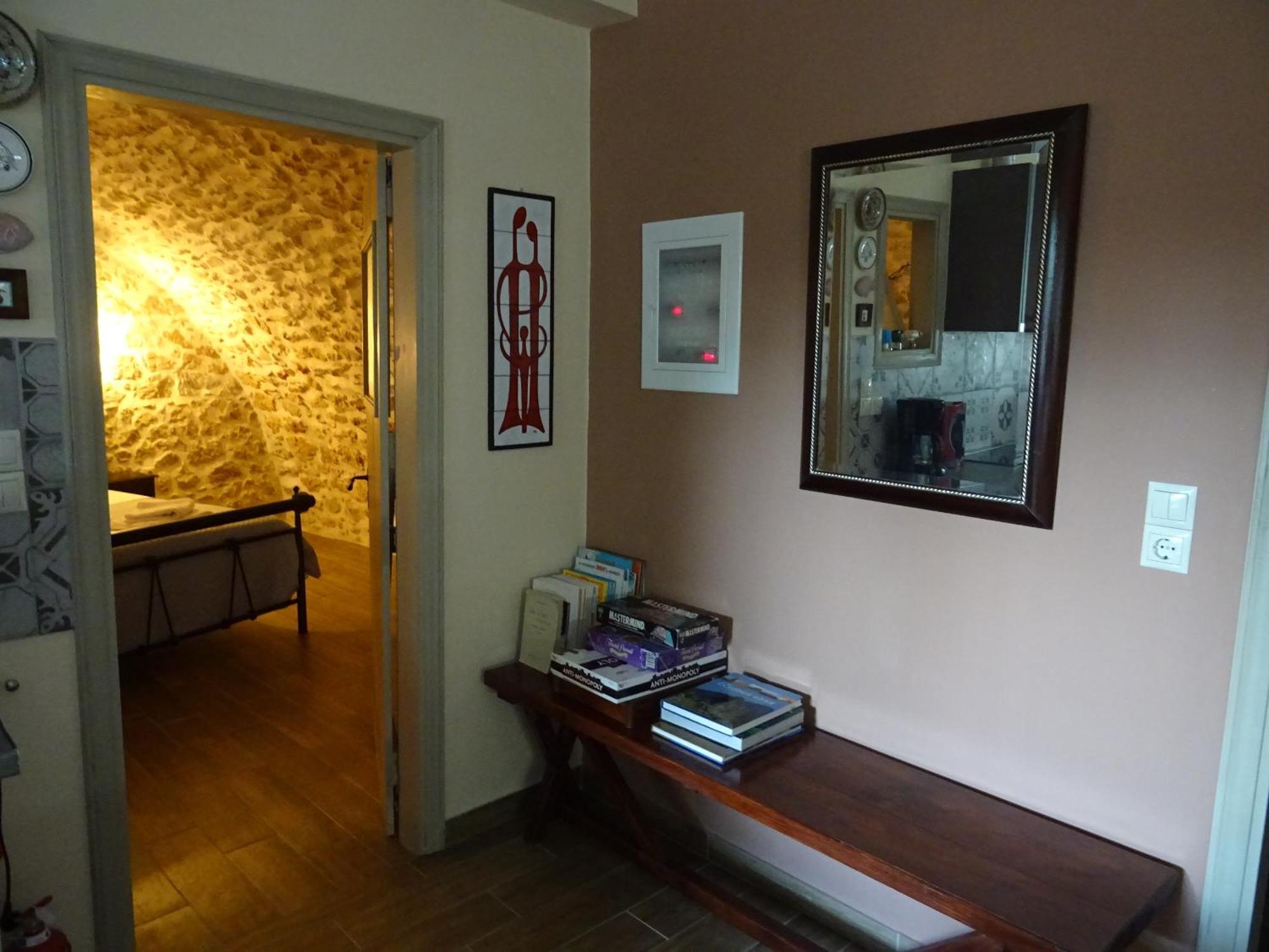 Aspasia House Oítilon Buitenkant foto